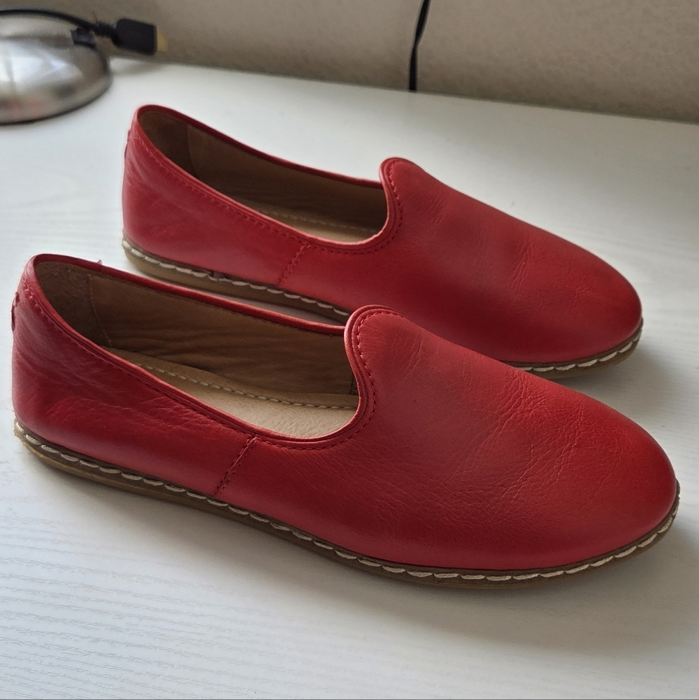 Charix Red Slip On Shoes Excellent Condition - Picture 2 of 15